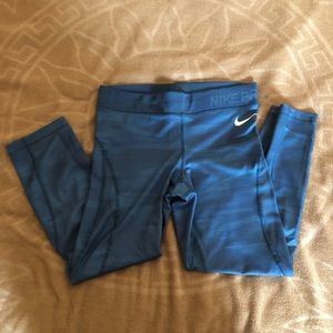 Nike leggings